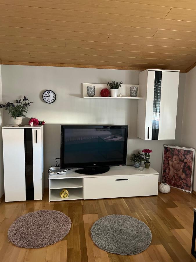 Apartman Tunja Vir Exterior foto